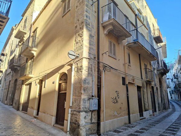 casa indipendente in vendita ad Alcamo