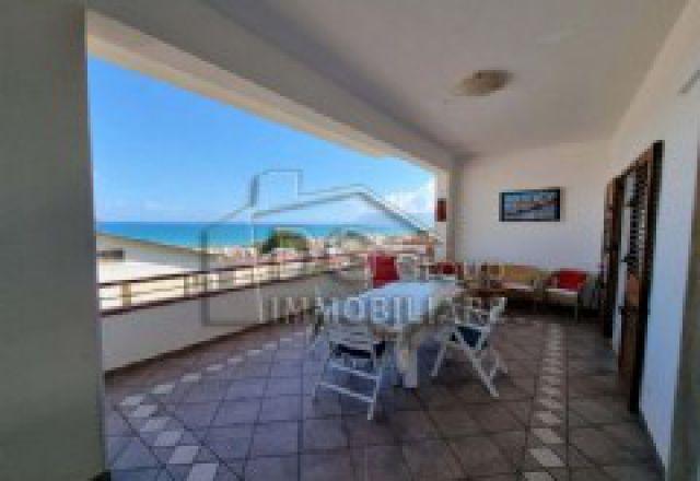 casa indipendente in vendita ad Alcamo in zona Alcamo Marina