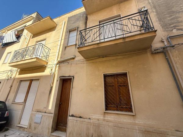 casa indipendente in vendita ad Alcamo in zona Centro Città