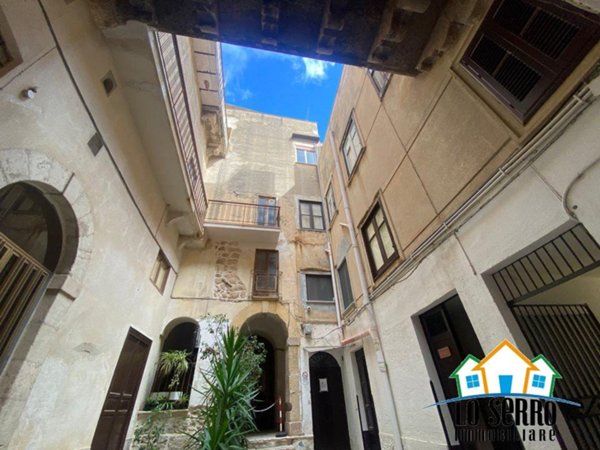 appartamento in vendita ad Alcamo in zona Centro Città