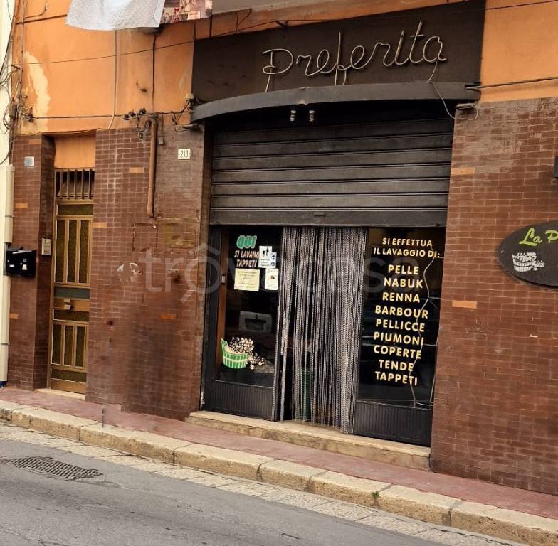 negozio in vendita ad Alcamo