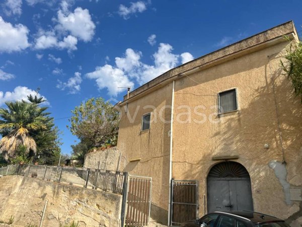 casa indipendente in vendita ad Alcamo