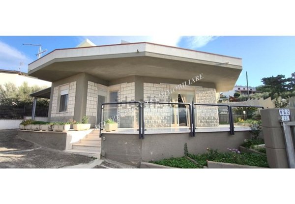 casa indipendente in vendita ad Alcamo