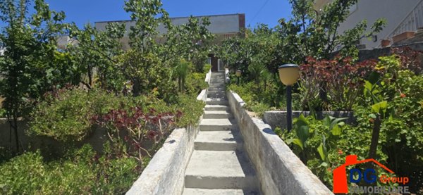 casa indipendente in vendita ad Alcamo in zona Alcamo Marina