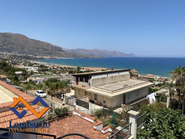 casa indipendente in vendita ad Alcamo in zona Alcamo Marina