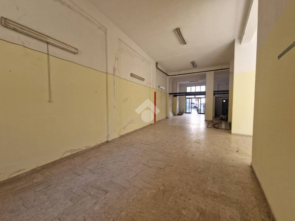 locale commerciale in vendita ad Alcamo