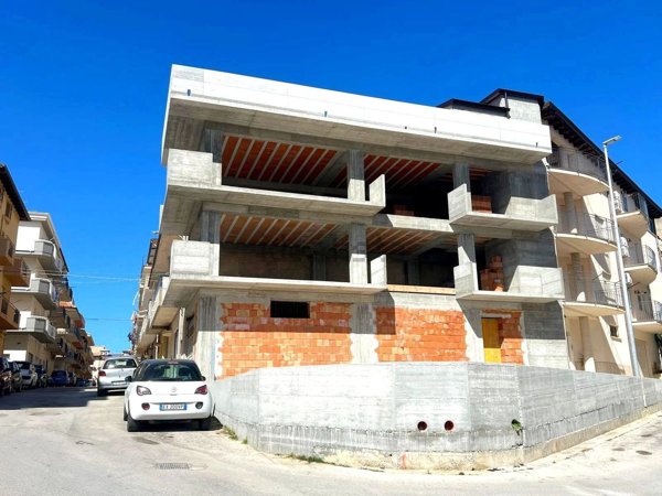 casa indipendente in vendita ad Alcamo