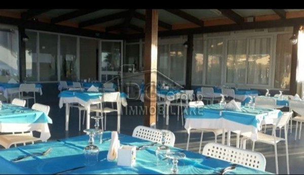 negozio in vendita ad Alcamo in zona Alcamo Marina