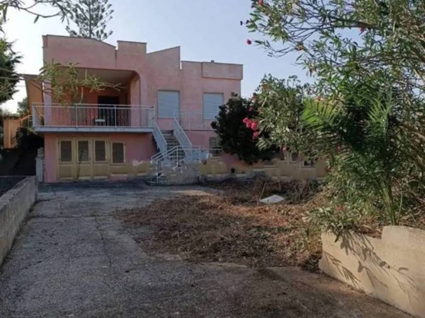 casa indipendente in vendita ad Alcamo in zona Alcamo Marina