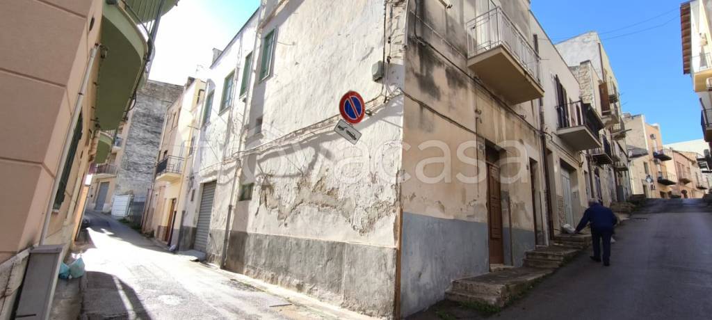 casa indipendente in vendita ad Alcamo