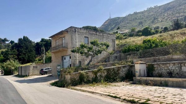 casa indipendente in vendita ad Alcamo