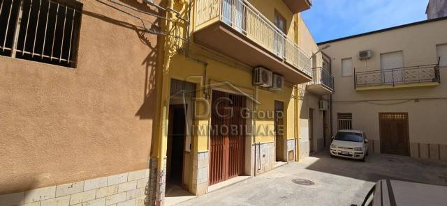 casa indipendente in vendita ad Alcamo