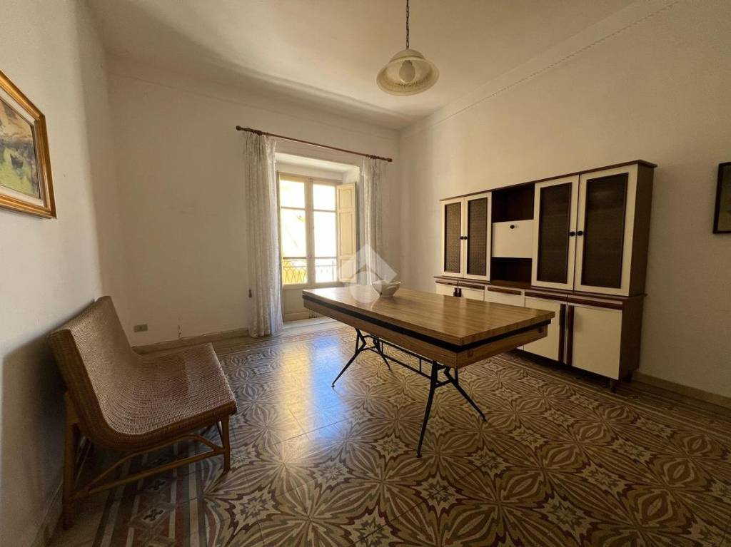 casa indipendente in vendita ad Alcamo in zona Centro Città