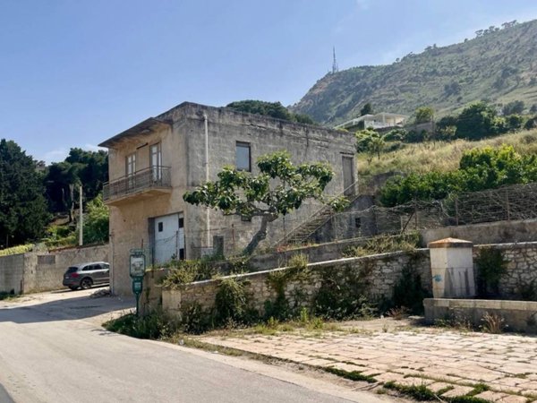 casa indipendente in vendita ad Alcamo