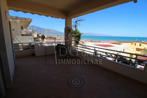 appartamento in vendita ad Alcamo in zona Alcamo Marina
