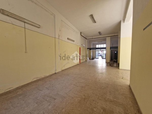 locale di sgombero in vendita ad Alcamo