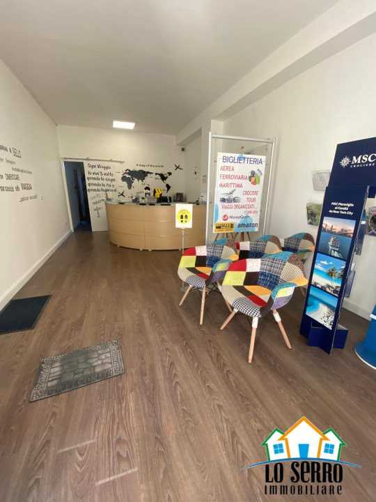 locale commerciale in vendita ad Alcamo
