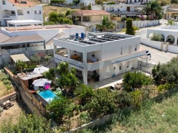 casa indipendente in vendita ad Alcamo in zona Centro Città