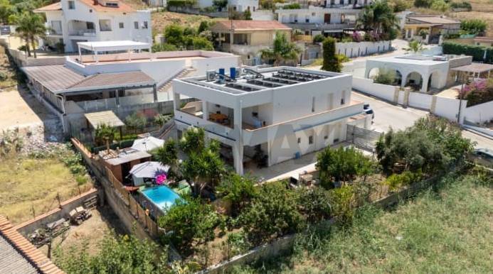 casa indipendente in vendita ad Alcamo in zona Centro Città