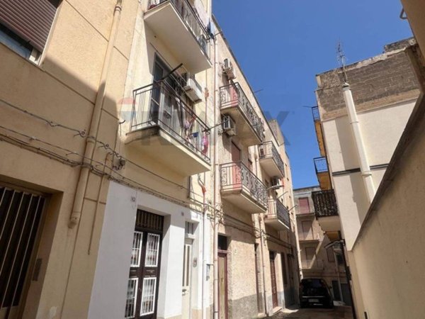 casa indipendente in vendita ad Alcamo
