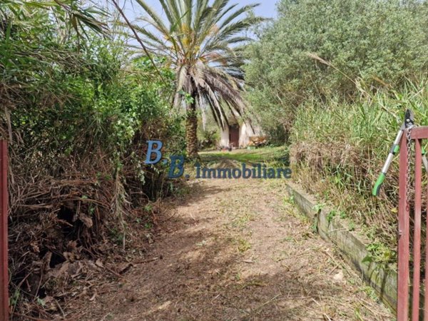 locale commerciale in vendita ad Alcamo