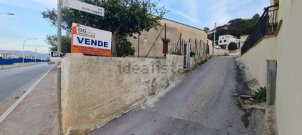 casa indipendente in vendita ad Alcamo in zona Alcamo Marina