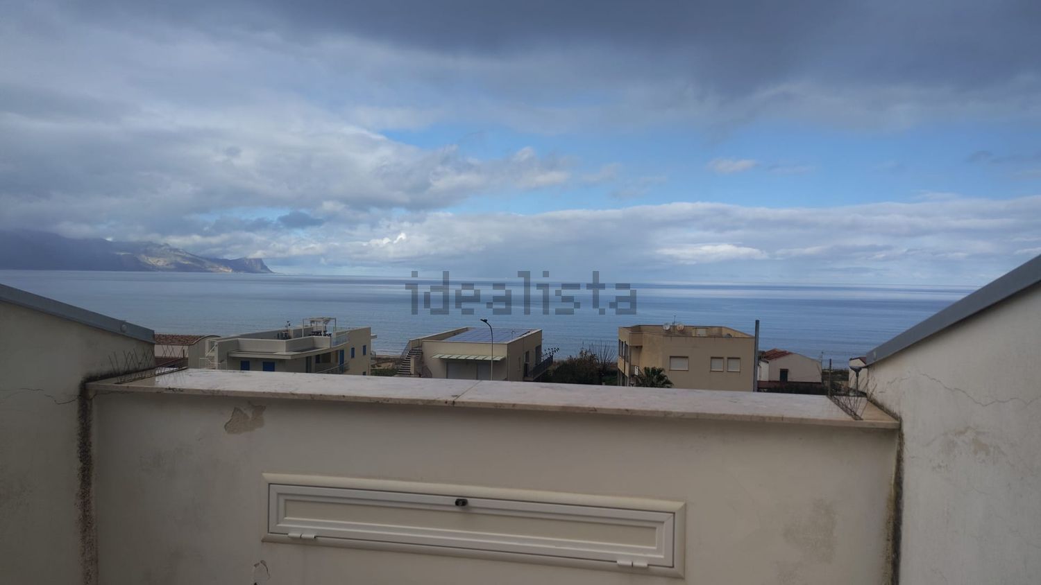 casa indipendente in vendita ad Alcamo in zona Alcamo Marina