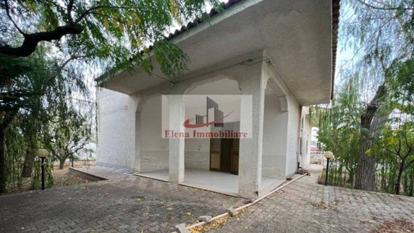 casa indipendente in vendita ad Alcamo in zona Alcamo Marina