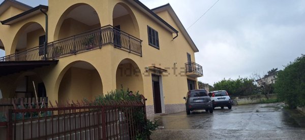 casa indipendente in vendita ad Alcamo
