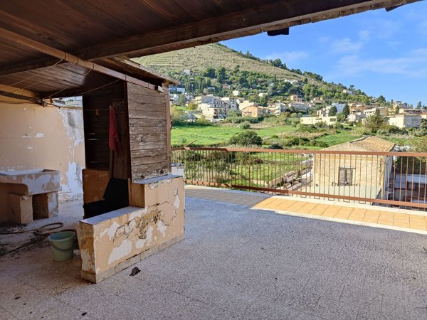 casa indipendente in vendita ad Alcamo