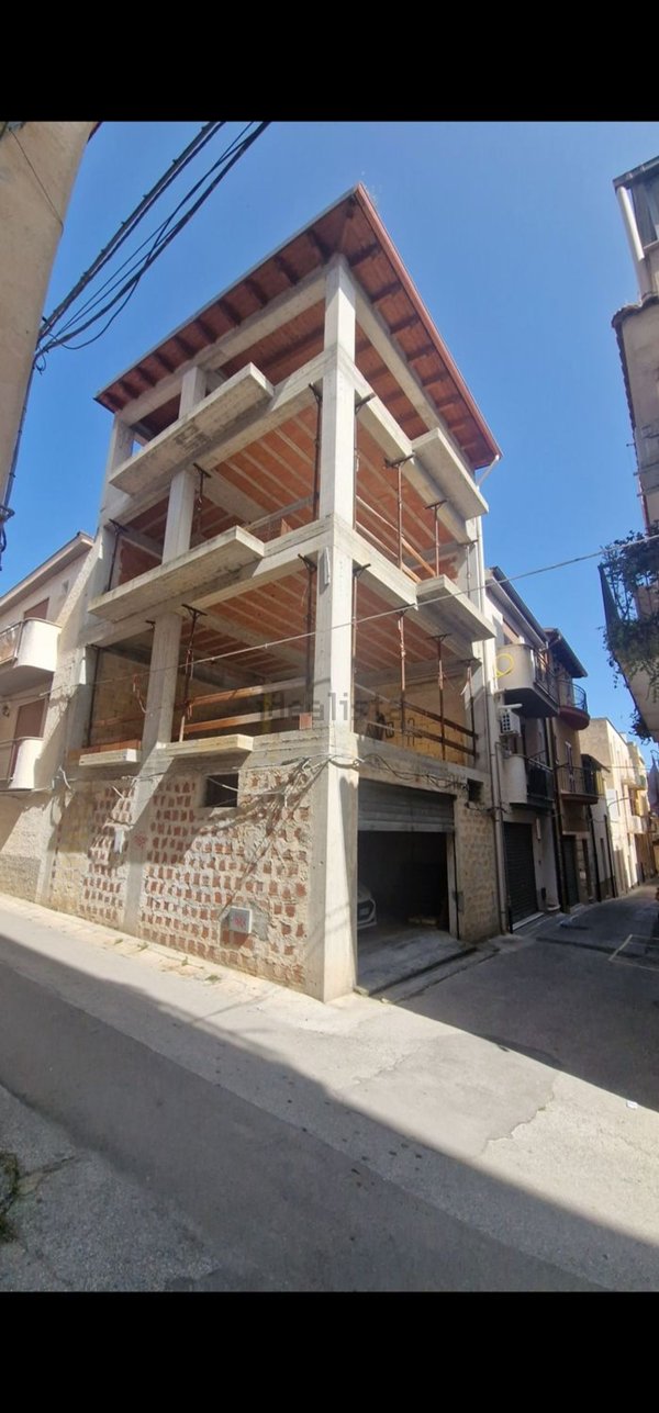 casa indipendente in vendita ad Alcamo