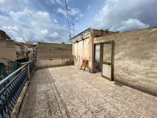 casa indipendente in vendita ad Alcamo