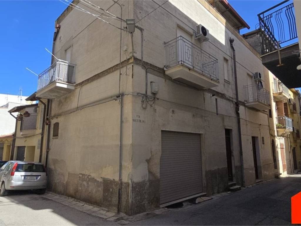 casa indipendente in vendita ad Alcamo