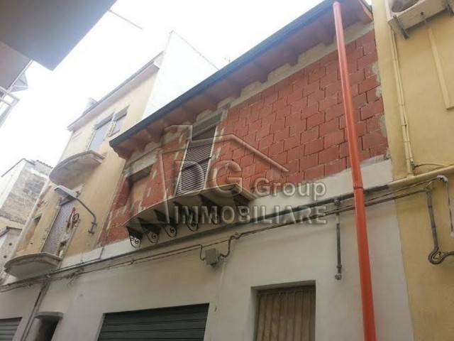 casa indipendente in vendita ad Alcamo in zona Centro Città