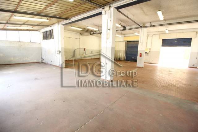 negozio in vendita ad Alcamo