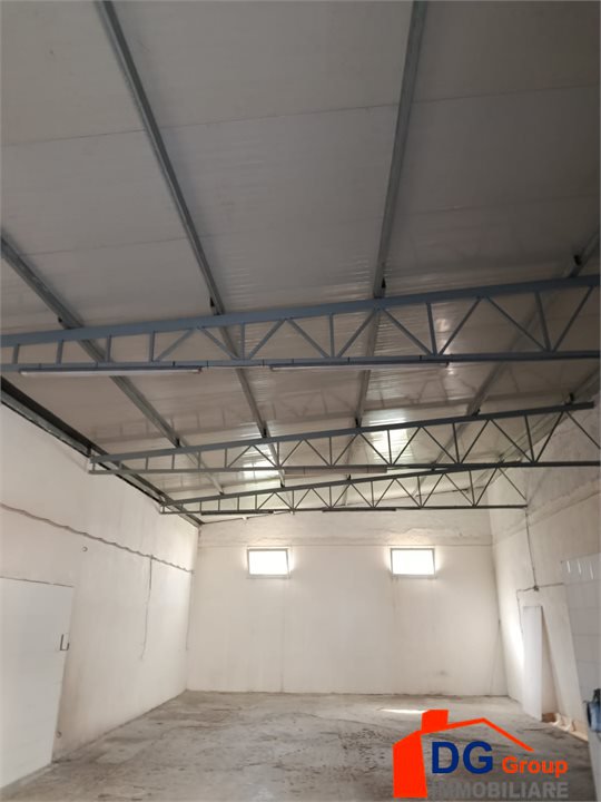 locale commerciale in vendita ad Alcamo