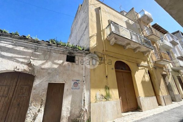 esavano in vendita ad Alcamo