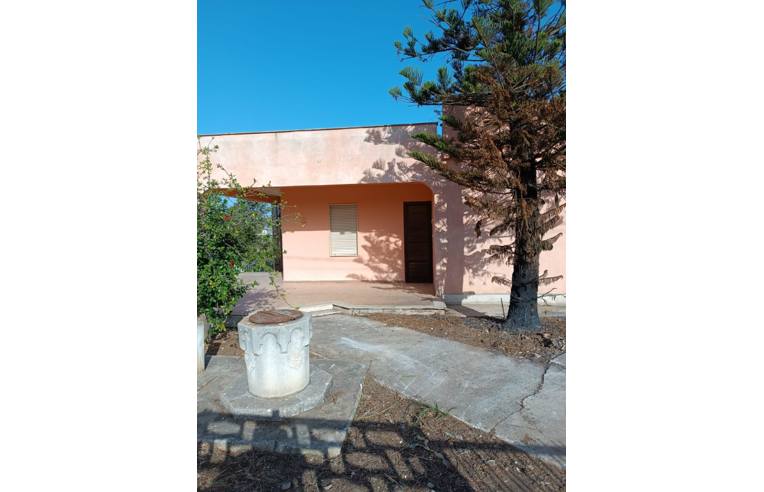 casa indipendente in vendita ad Alcamo in zona Alcamo Marina