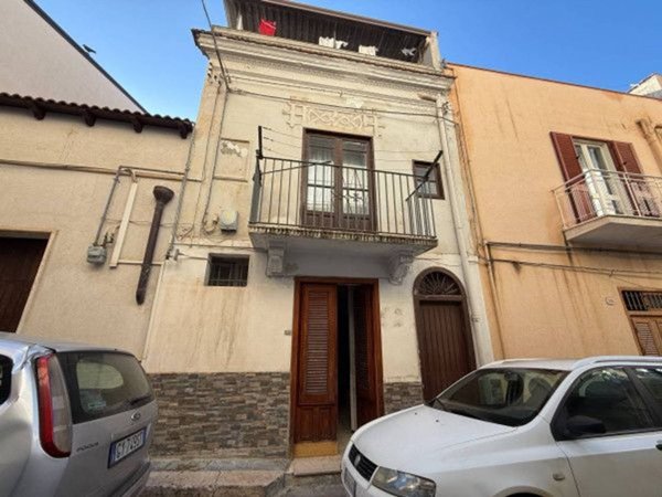 casa indipendente in vendita ad Alcamo