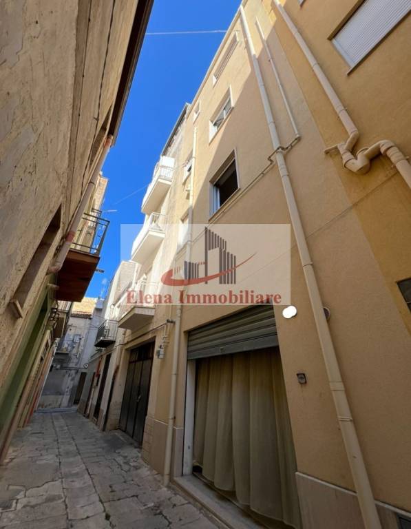 casa indipendente in vendita ad Alcamo