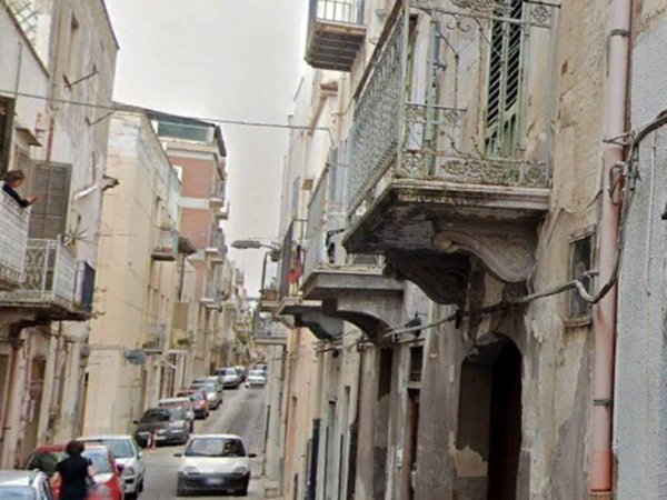 casa indipendente in vendita ad Alcamo in zona Centro Città