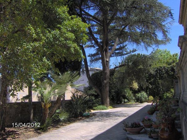 casa indipendente in vendita ad Alcamo in zona Alcamo Marina