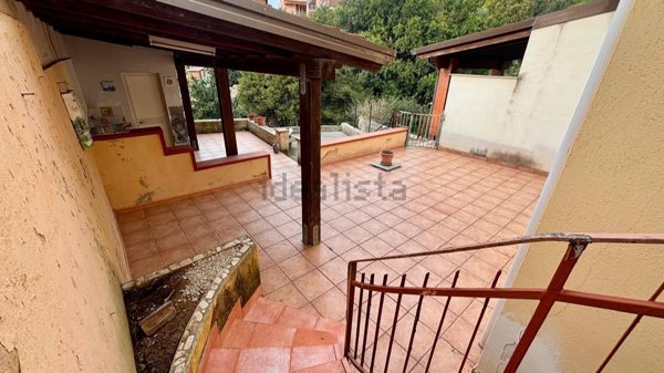 casa indipendente in vendita ad Alcamo in zona Alcamo Marina