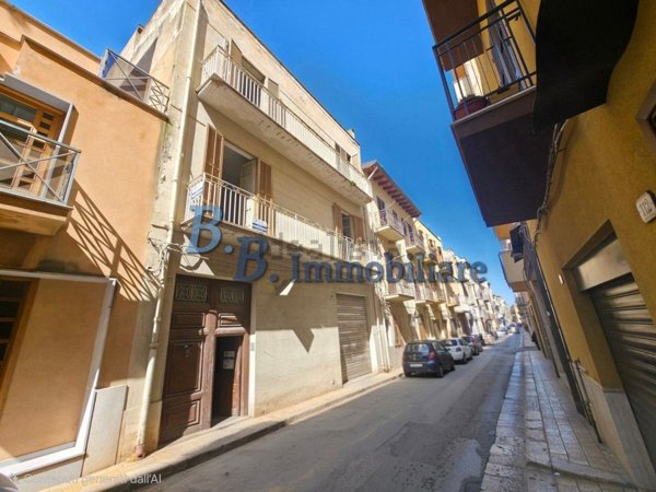 casa indipendente in vendita ad Alcamo