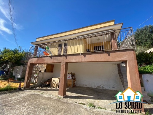 casa indipendente in vendita ad Alcamo in zona Alcamo Marina