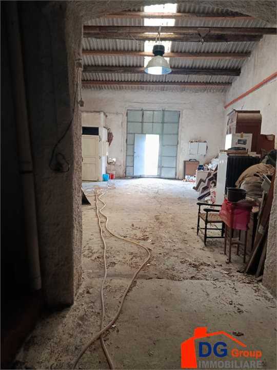 locale commerciale in vendita ad Alcamo