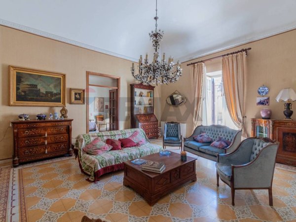 appartamento in vendita ad Alcamo in zona Centro Città