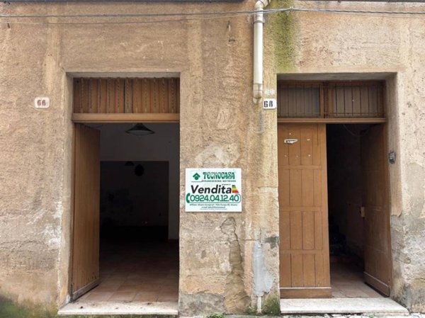 casa indipendente in vendita ad Alcamo
