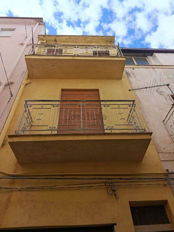 casa indipendente in vendita ad Alcamo