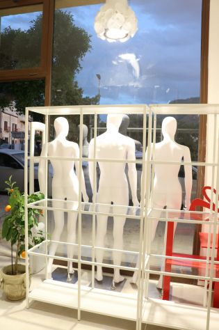 locale commerciale in vendita ad Alcamo